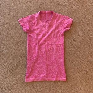 Lululemon Swiftly Tech Tee
